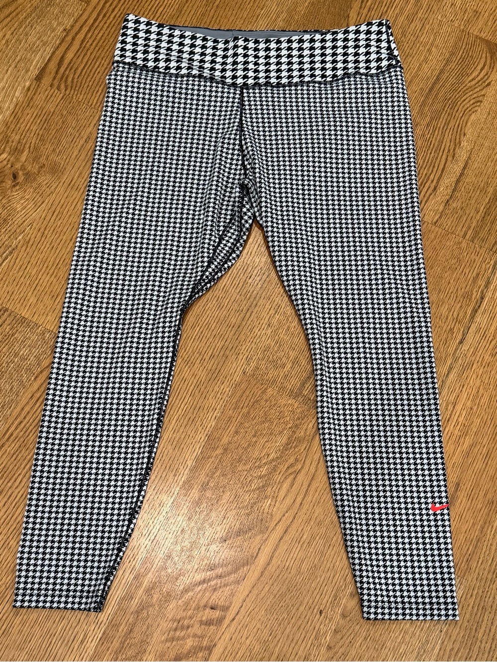 Nike Dri-FIT One Icon Clash Mid-Rise Cropped Women’s Active Leggings Size XL